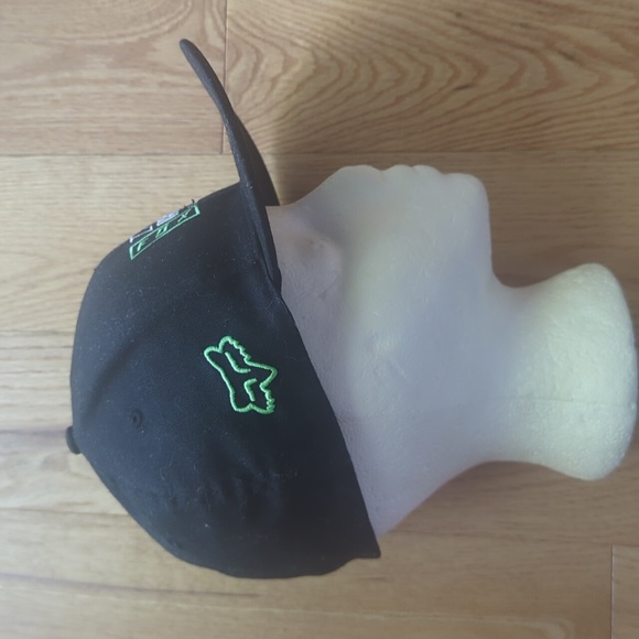 Kawasaki x Fox. Flex-Fit Hat. Size Large/XL. - Picture 5 of 12